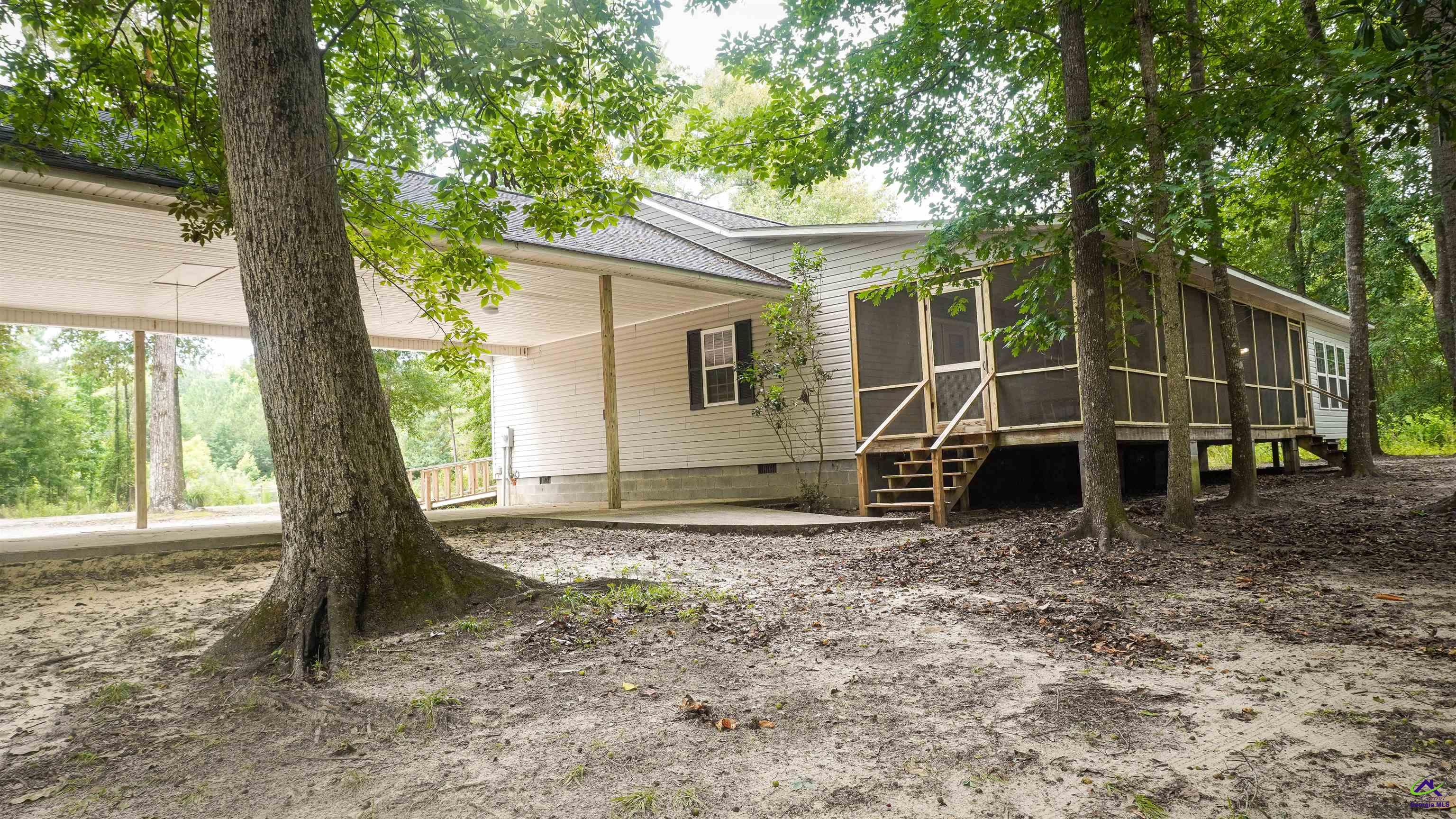 6486 Christian Hill Road