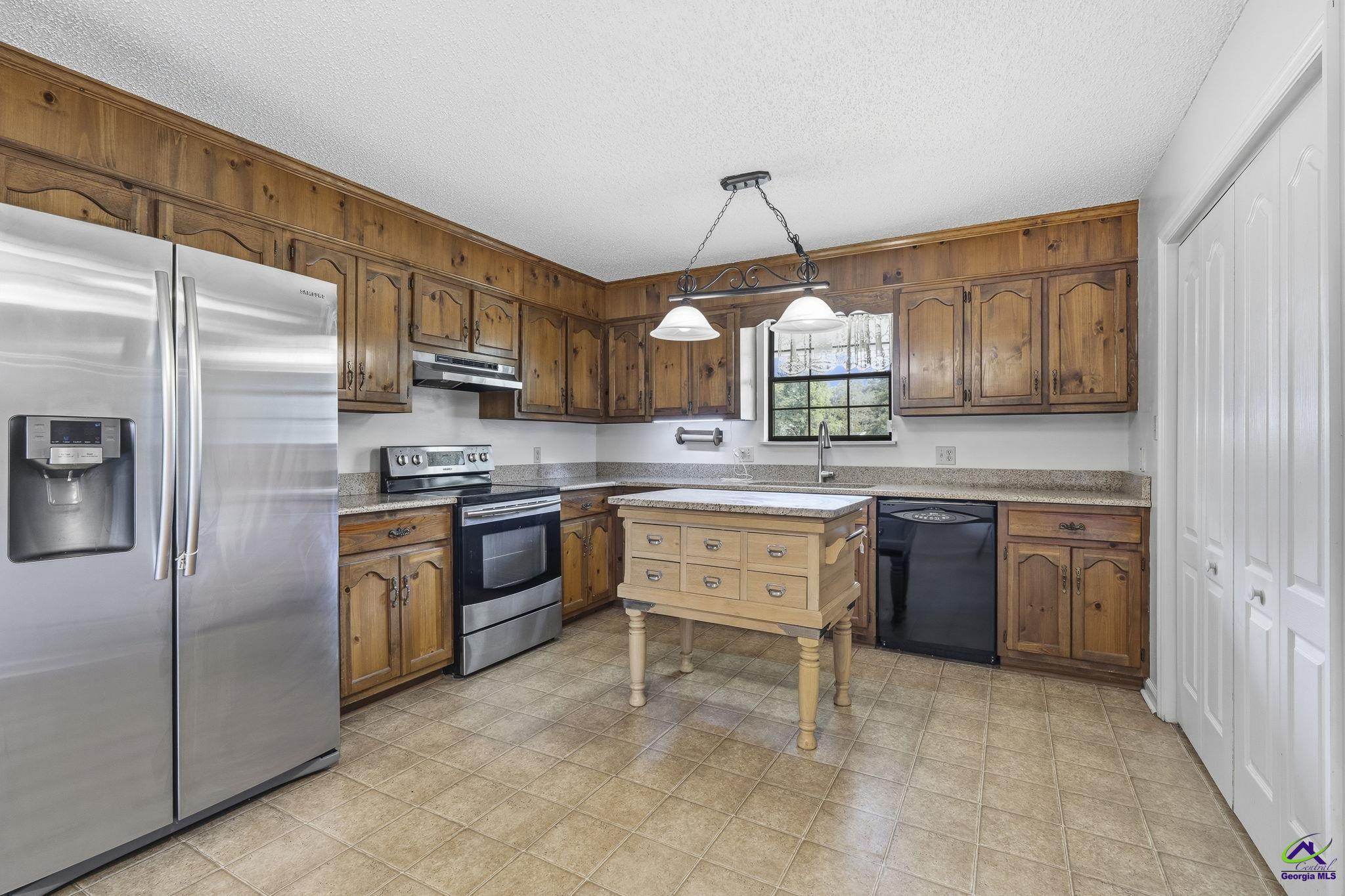 138 Brittany Drive