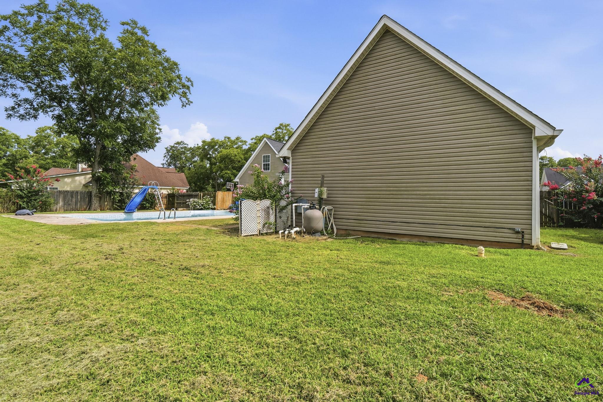 209 Duke Lane