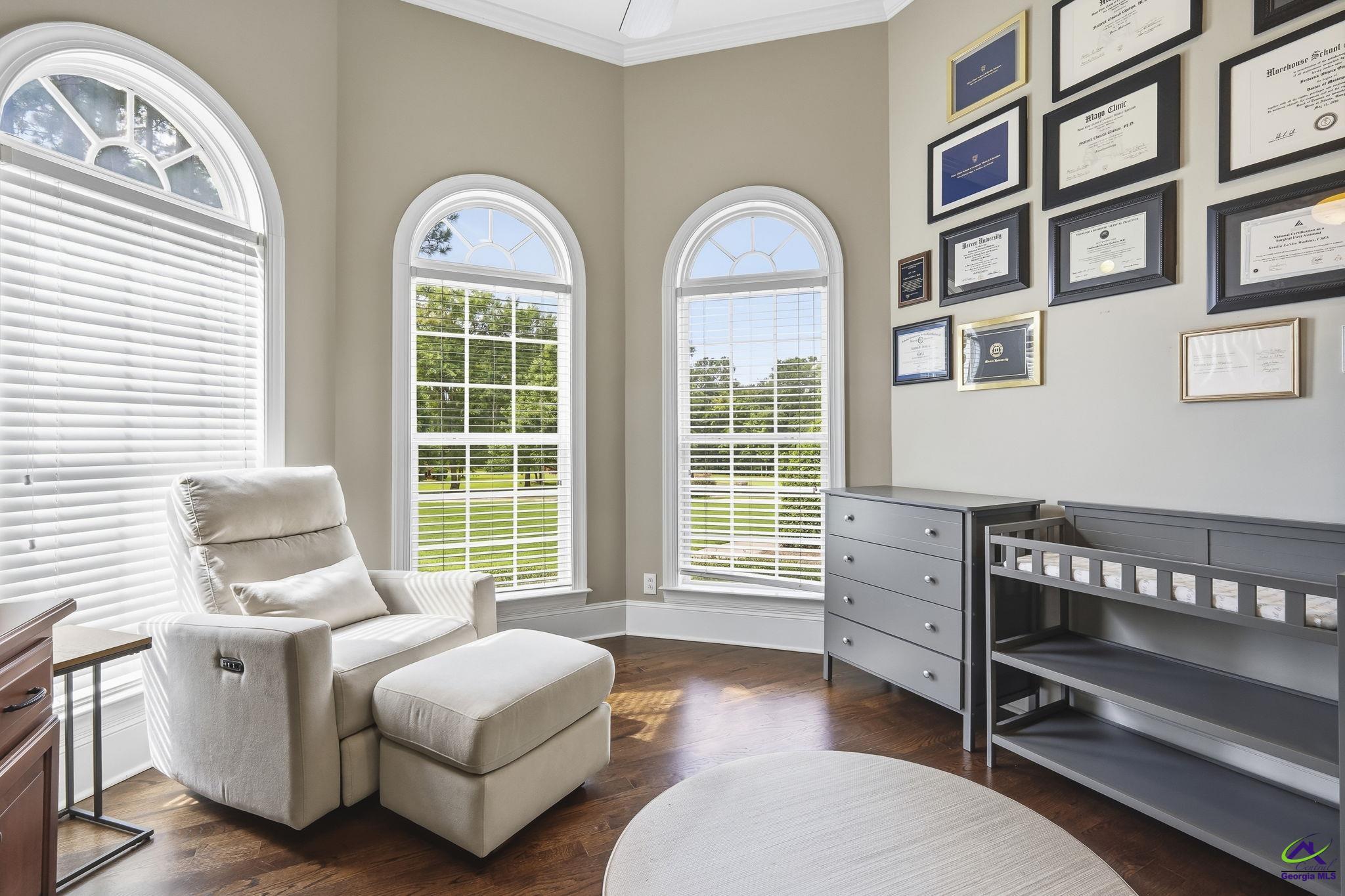 259 Greenview Terrace