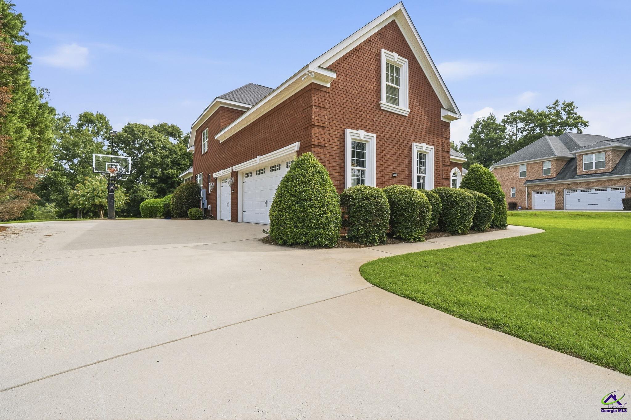 259 Greenview Terrace