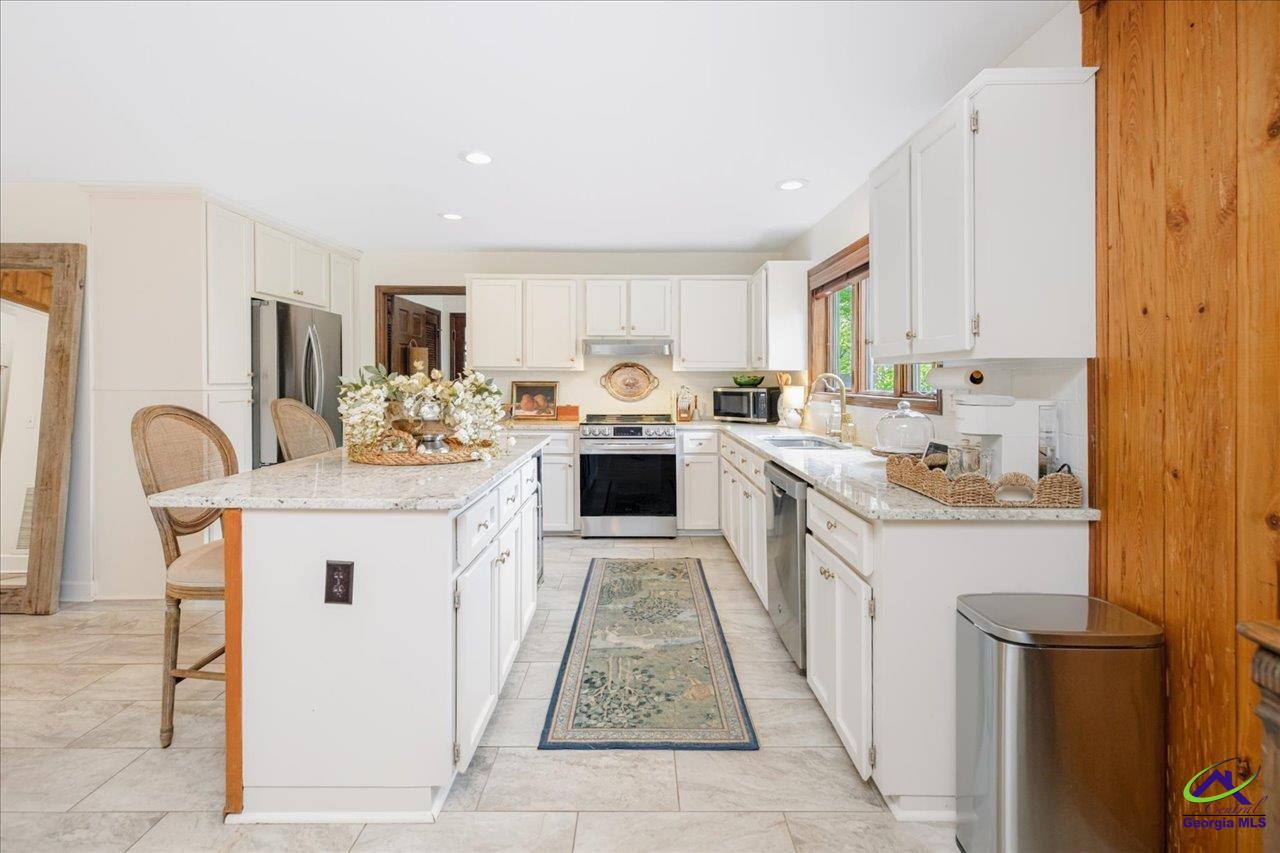 2021 Laurel Drive