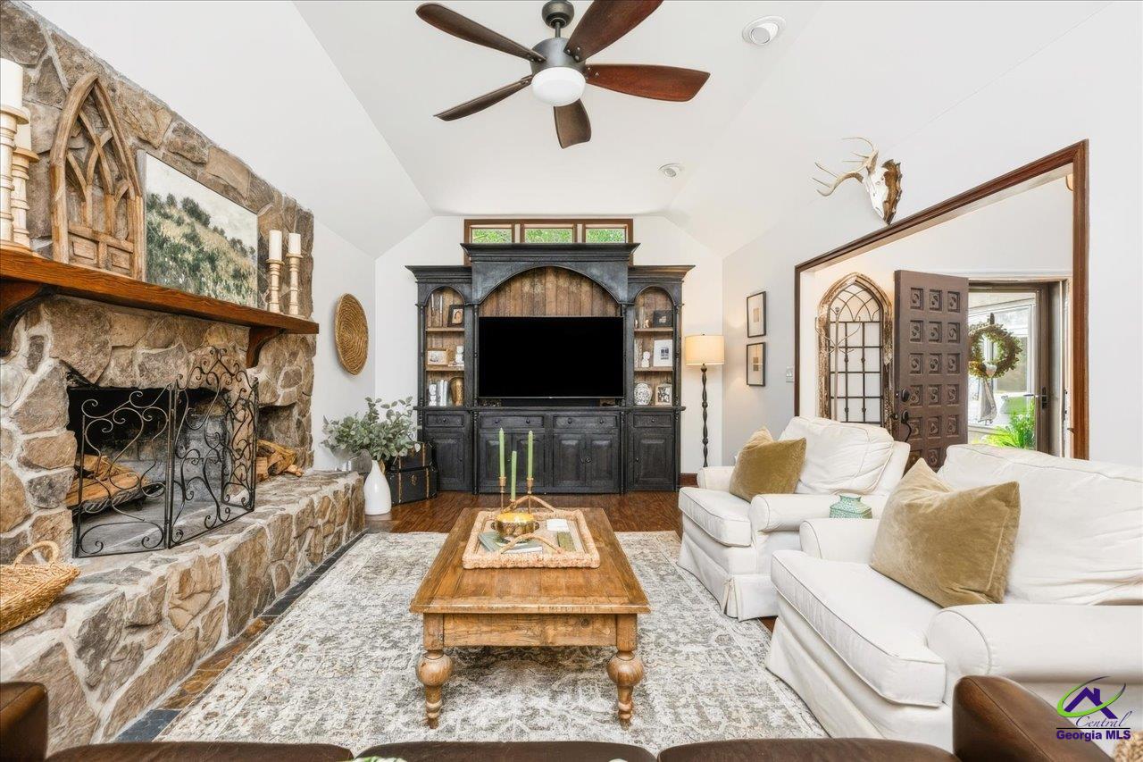 2021 Laurel Drive
