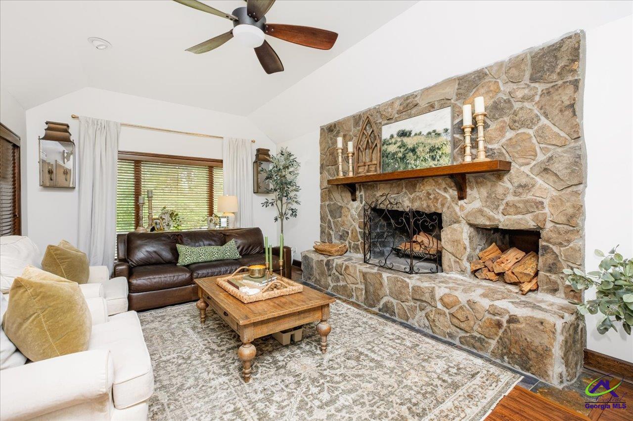 2021 Laurel Drive