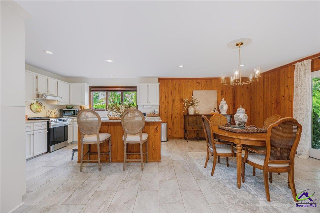 2021 Laurel Drive