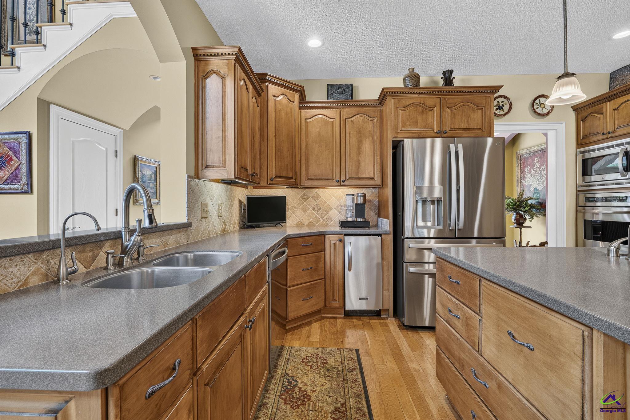 206 Briarmoor Drive