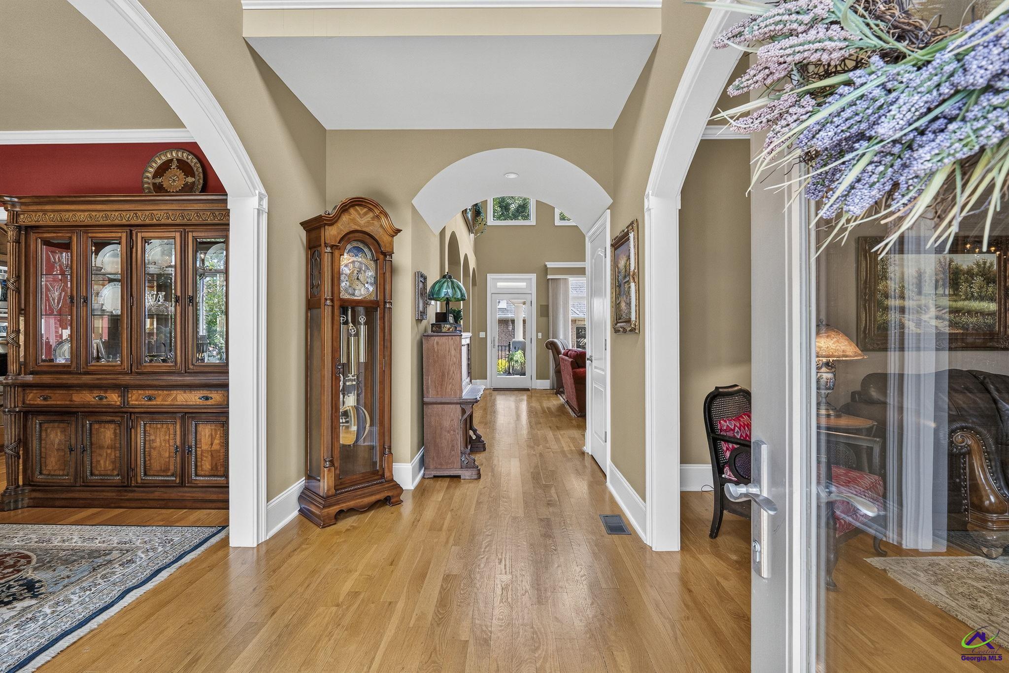 206 Briarmoor Drive