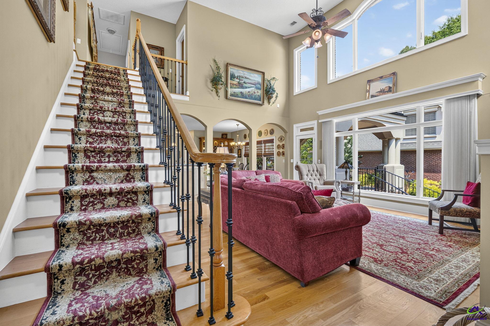 206 Briarmoor Drive
