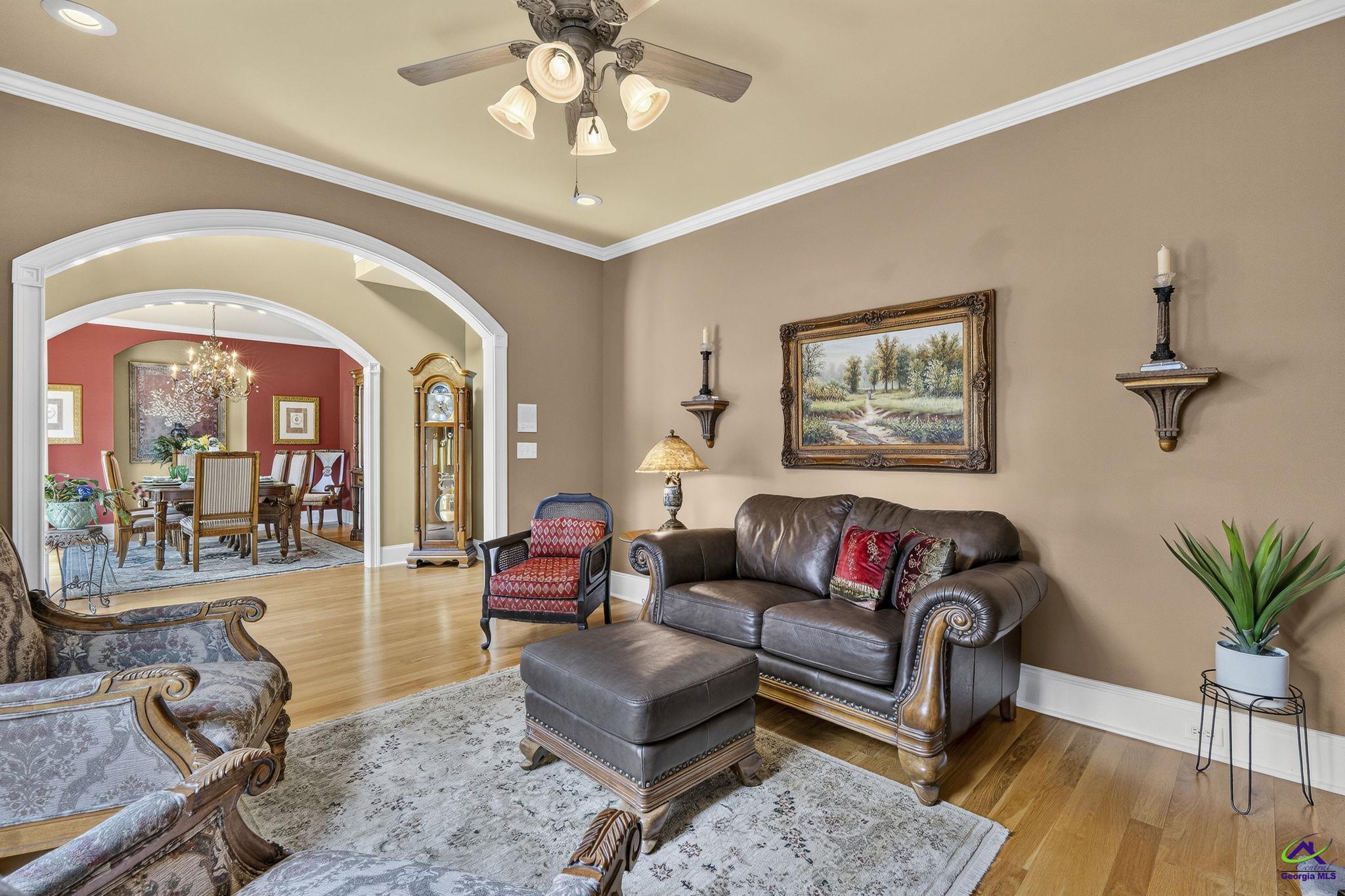 206 Briarmoor Drive