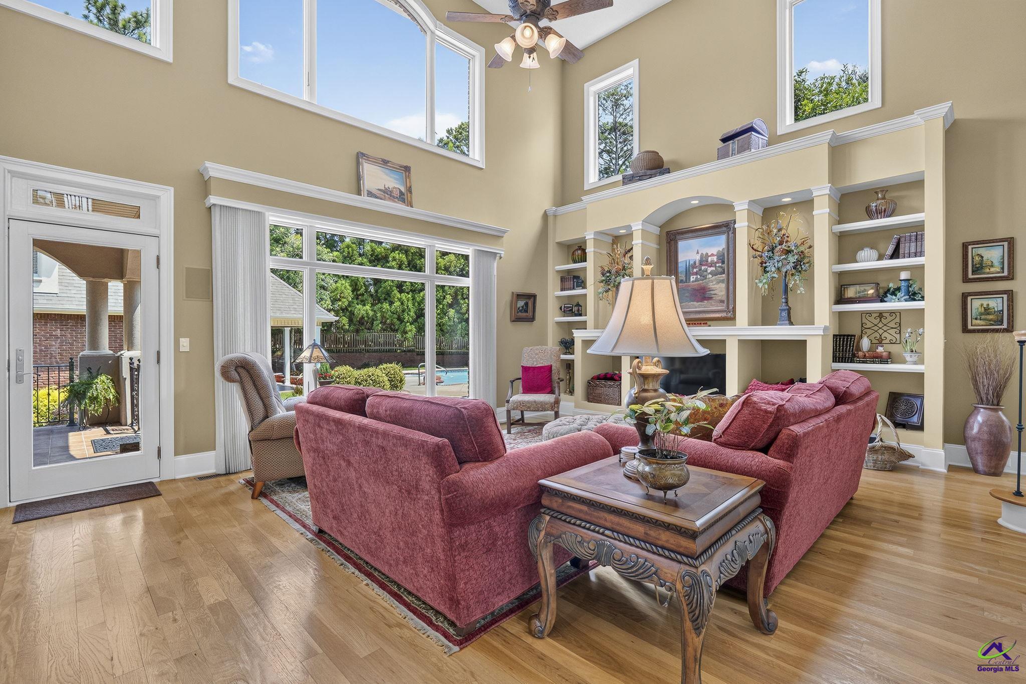206 Briarmoor Drive