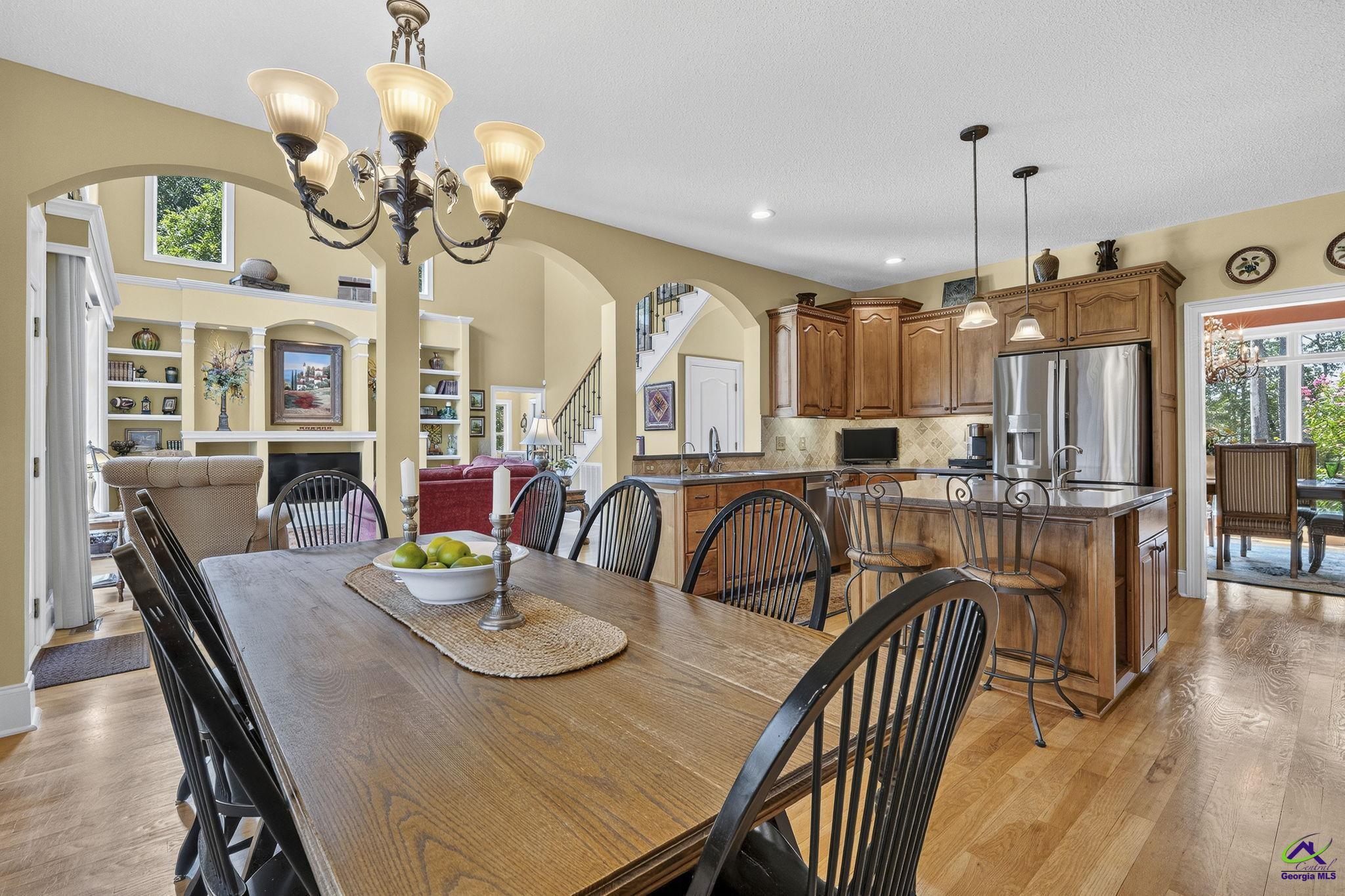 206 Briarmoor Drive