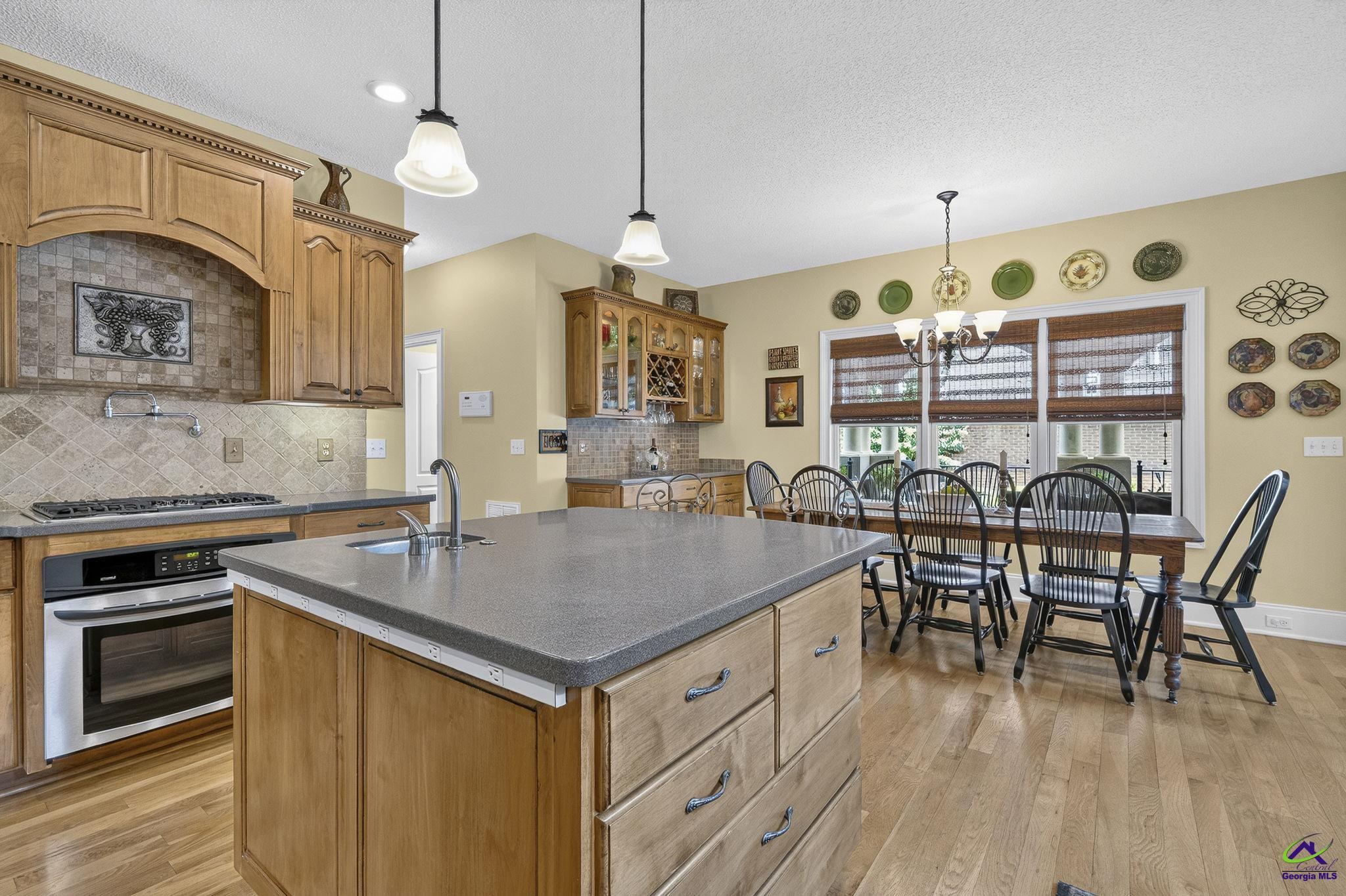 206 Briarmoor Drive