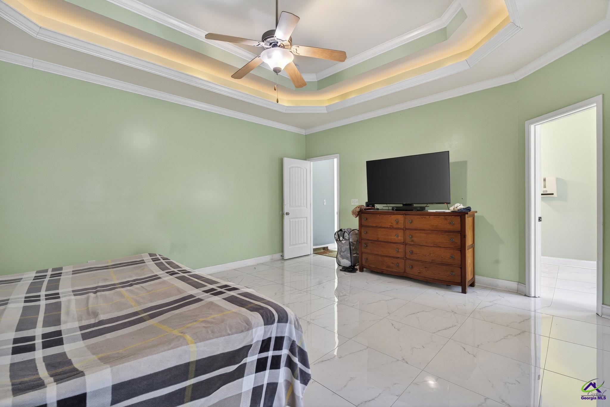 304 Montview Way