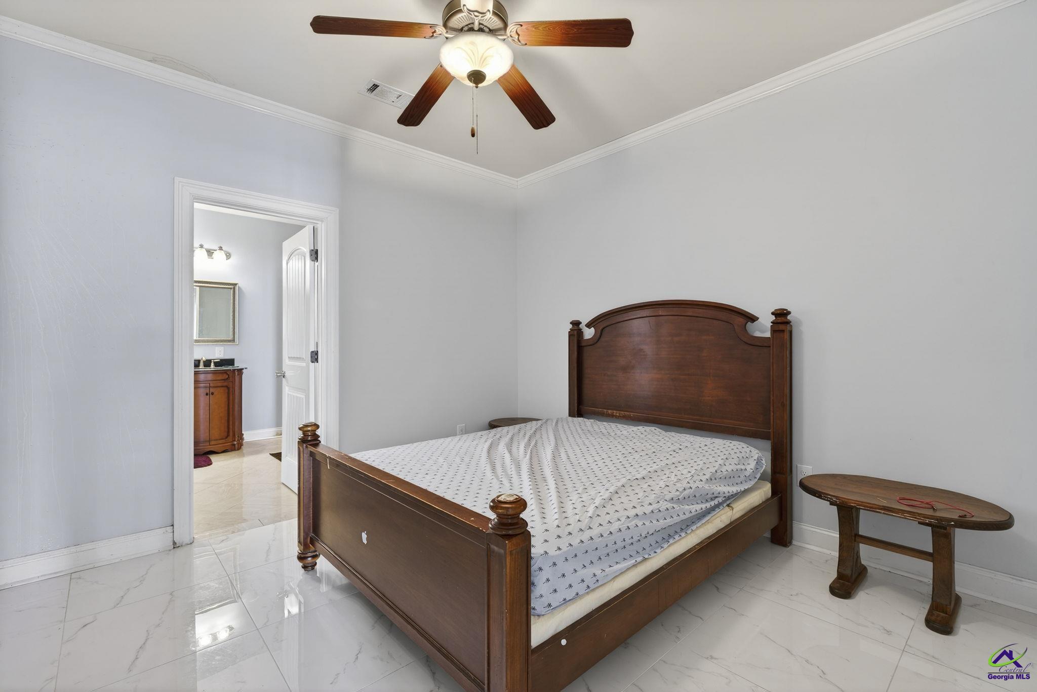 304 Montview Way