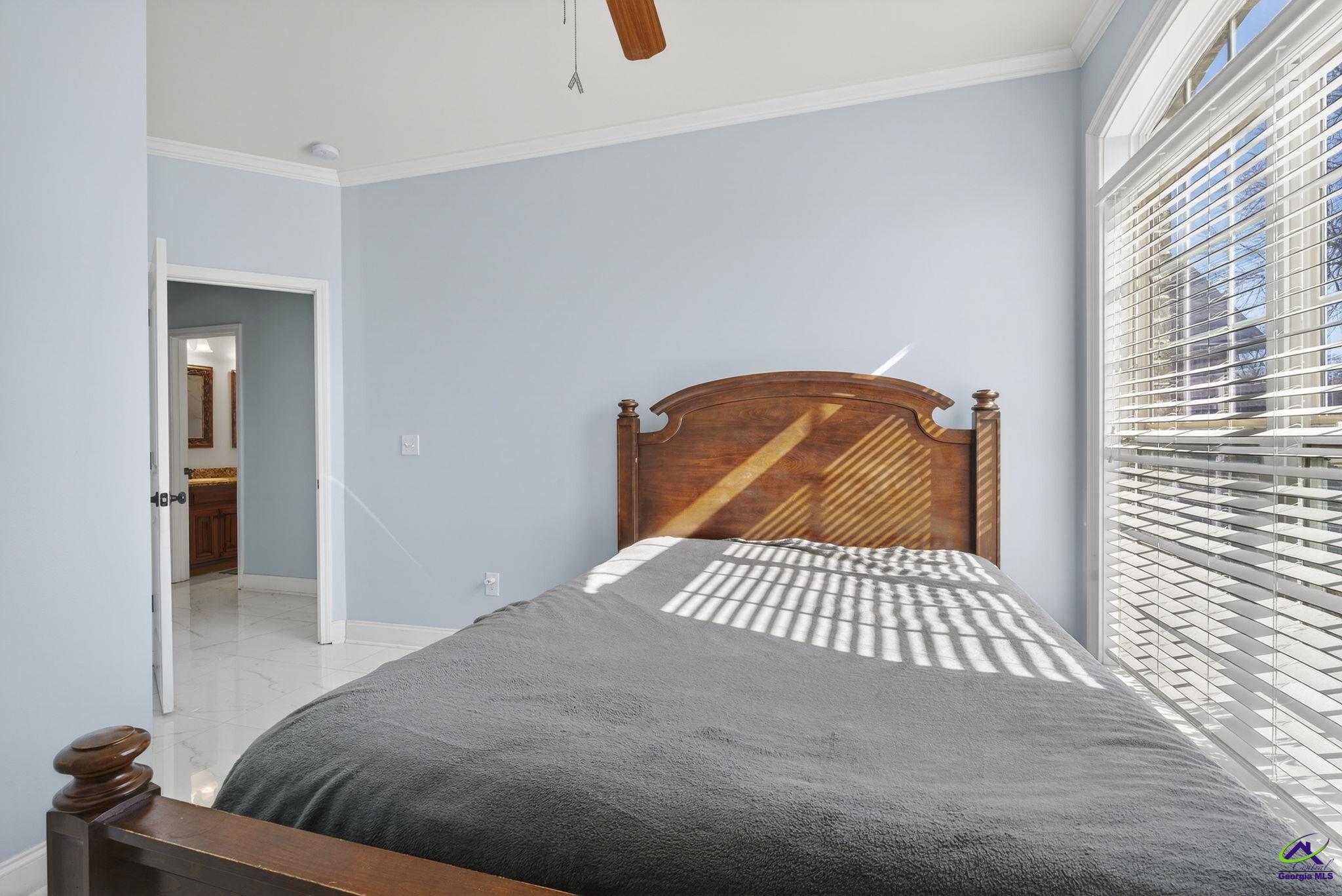 304 Montview Way