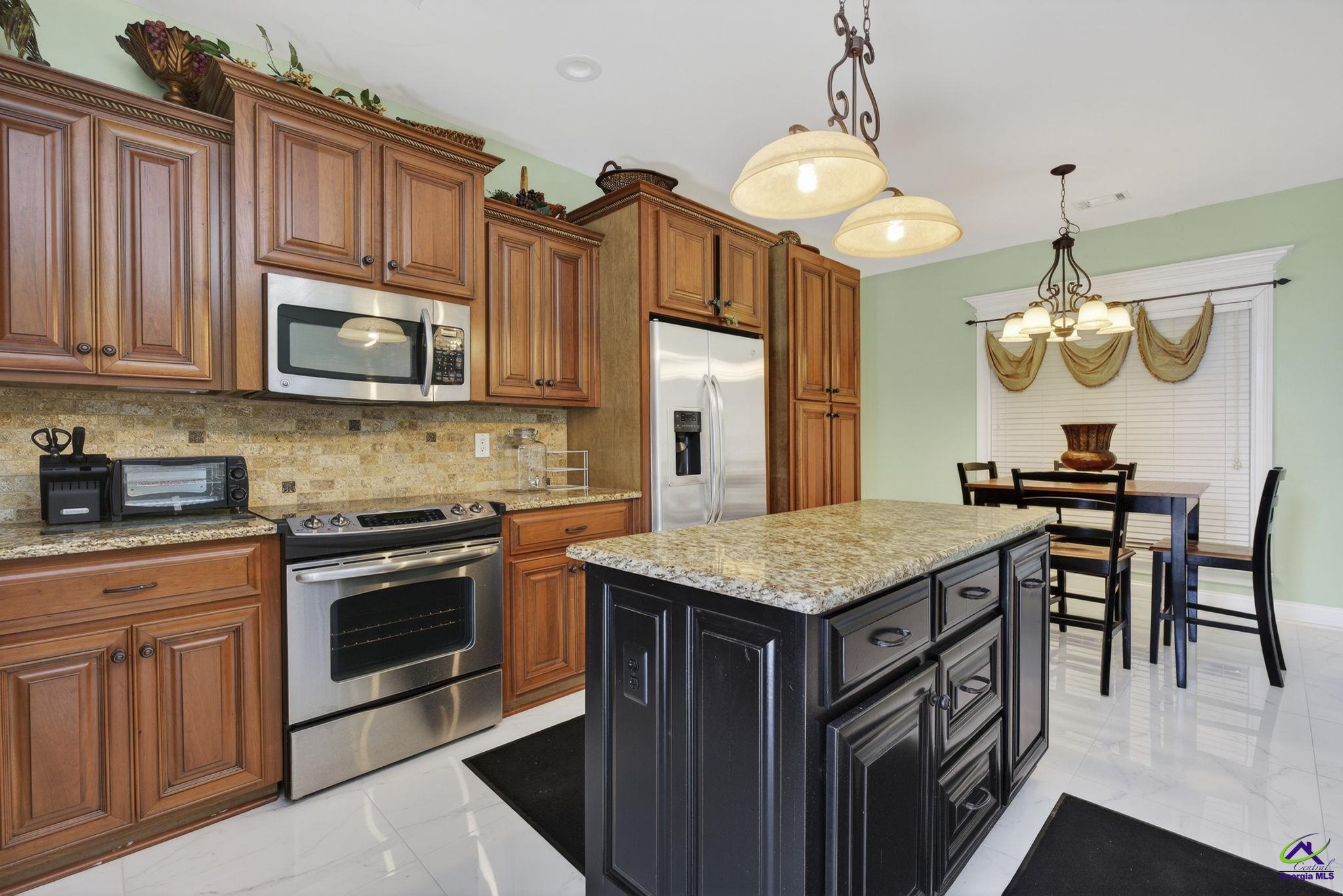 304 Montview Way