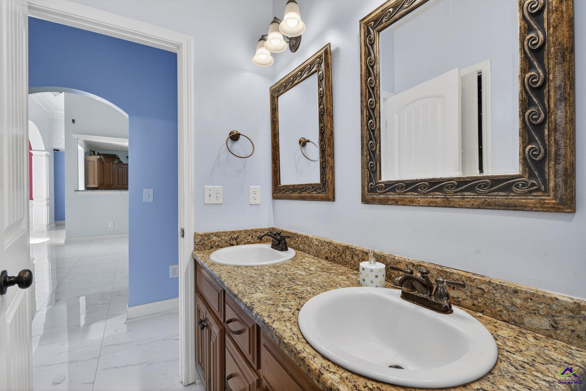 304 Montview Way