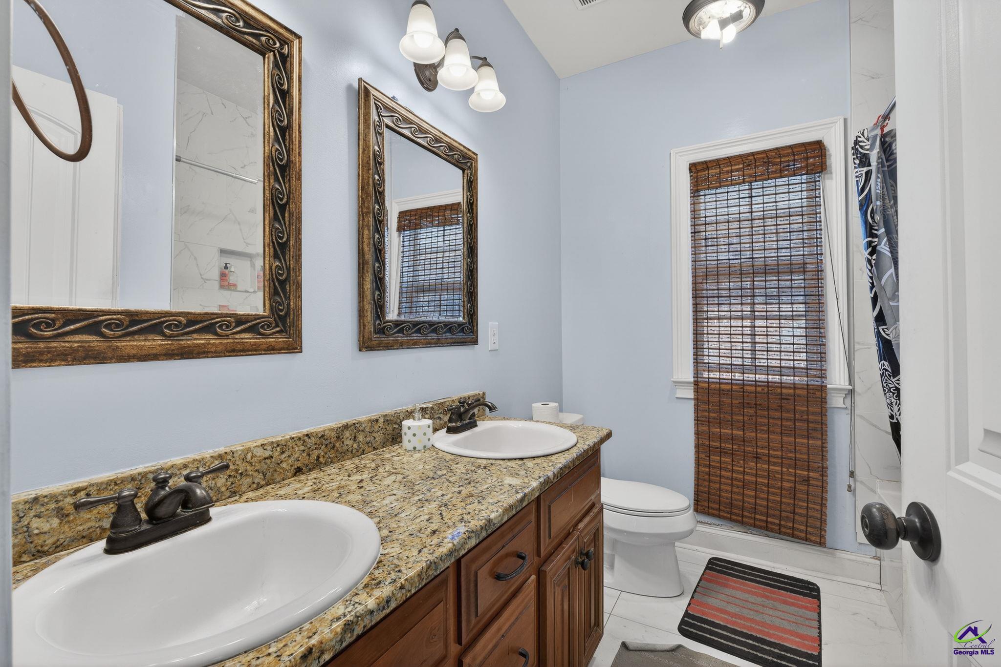 304 Montview Way