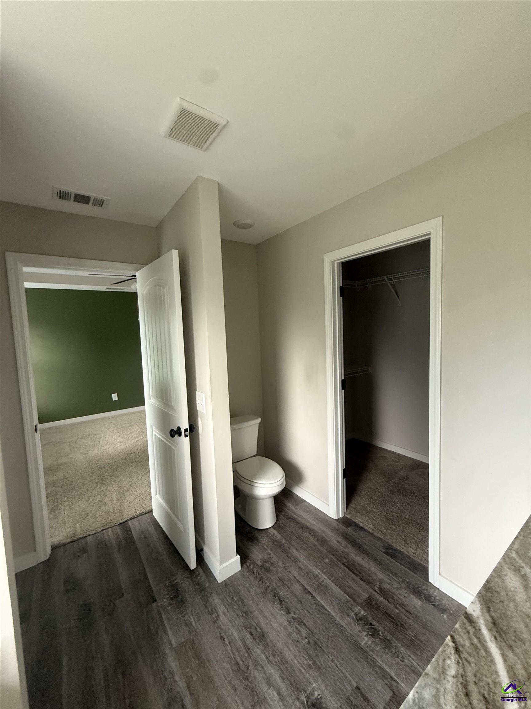 100 Weston Cove