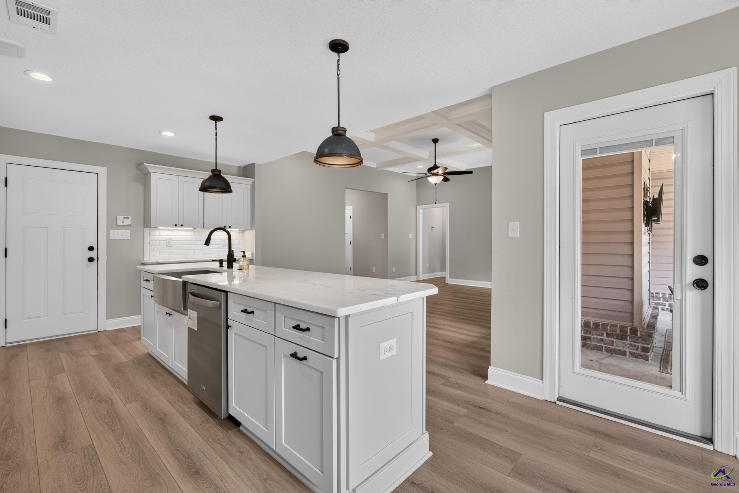 410 Avington Chase
