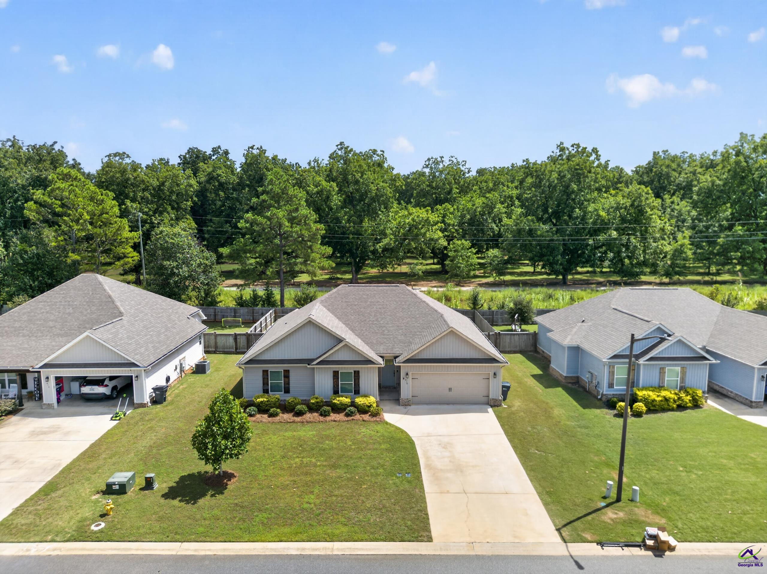 410 Avington Chase