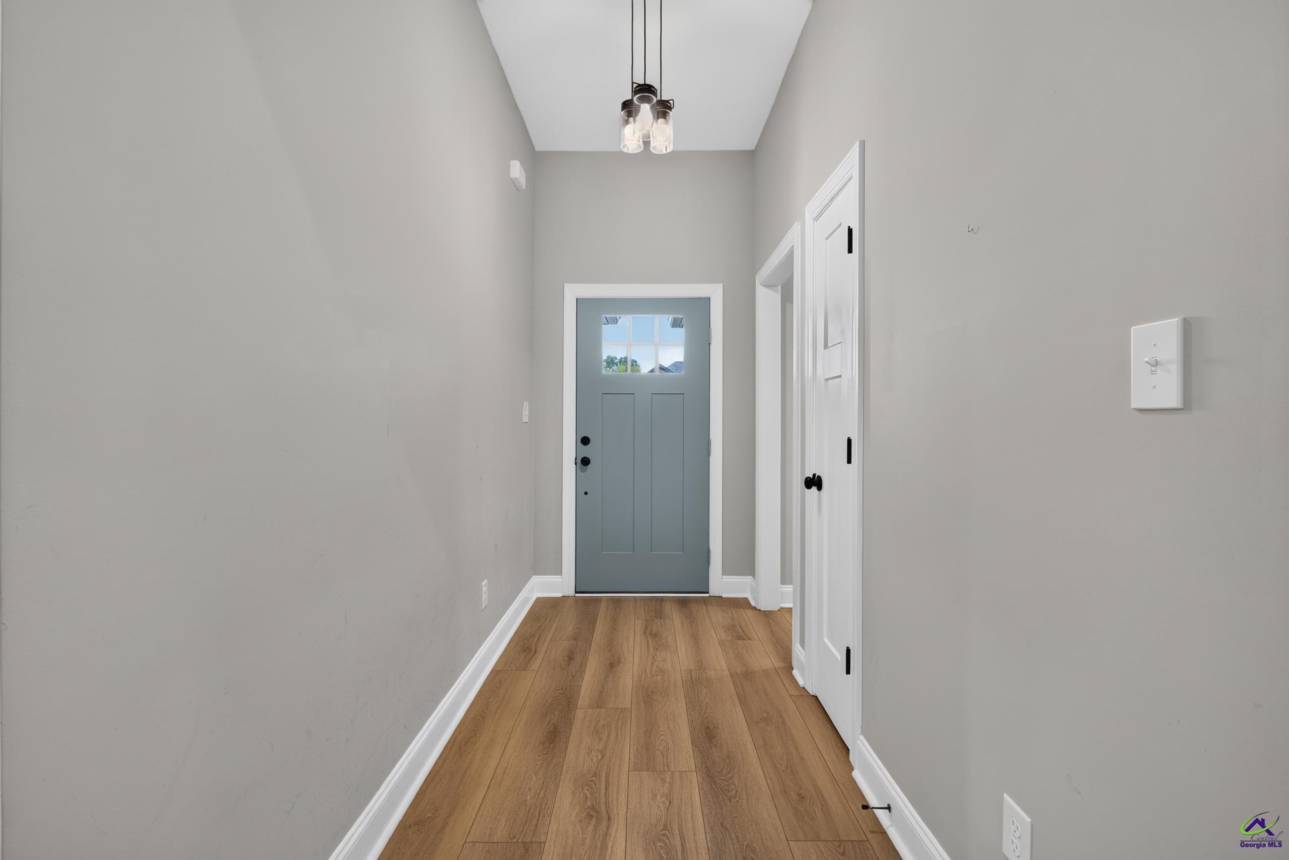 410 Avington Chase