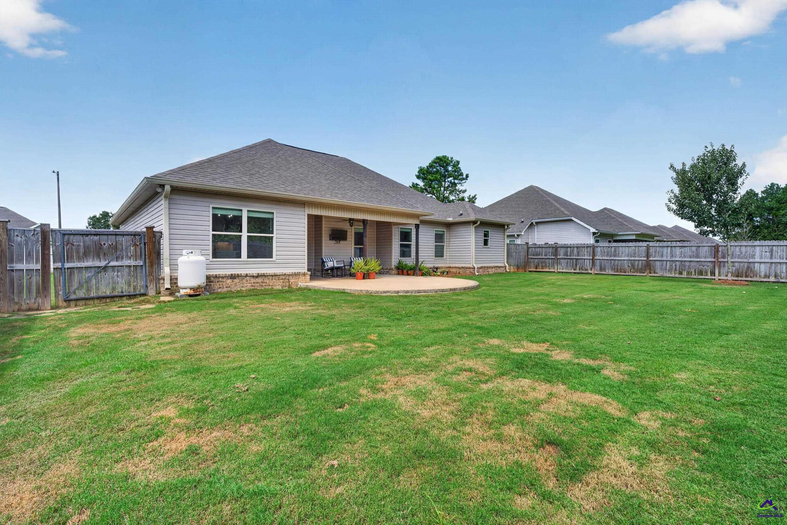 410 Avington Chase