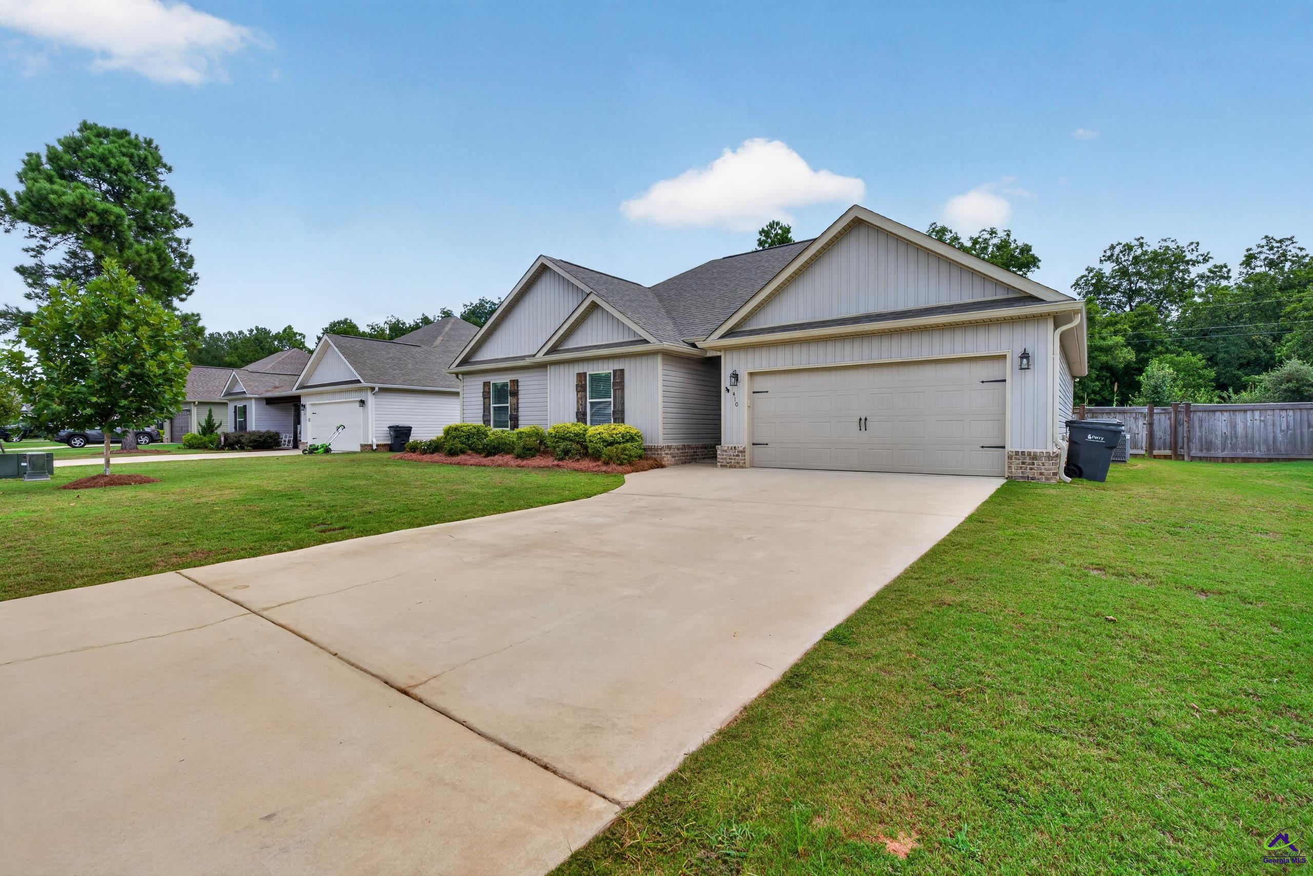 410 Avington Chase
