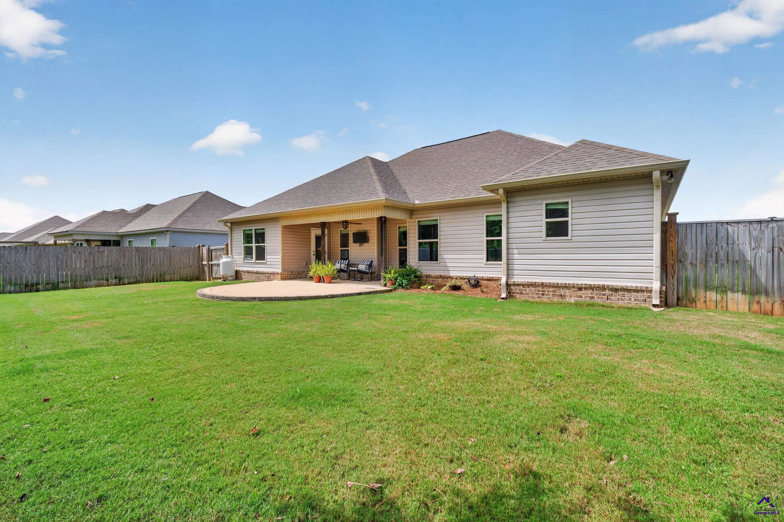 410 Avington Chase