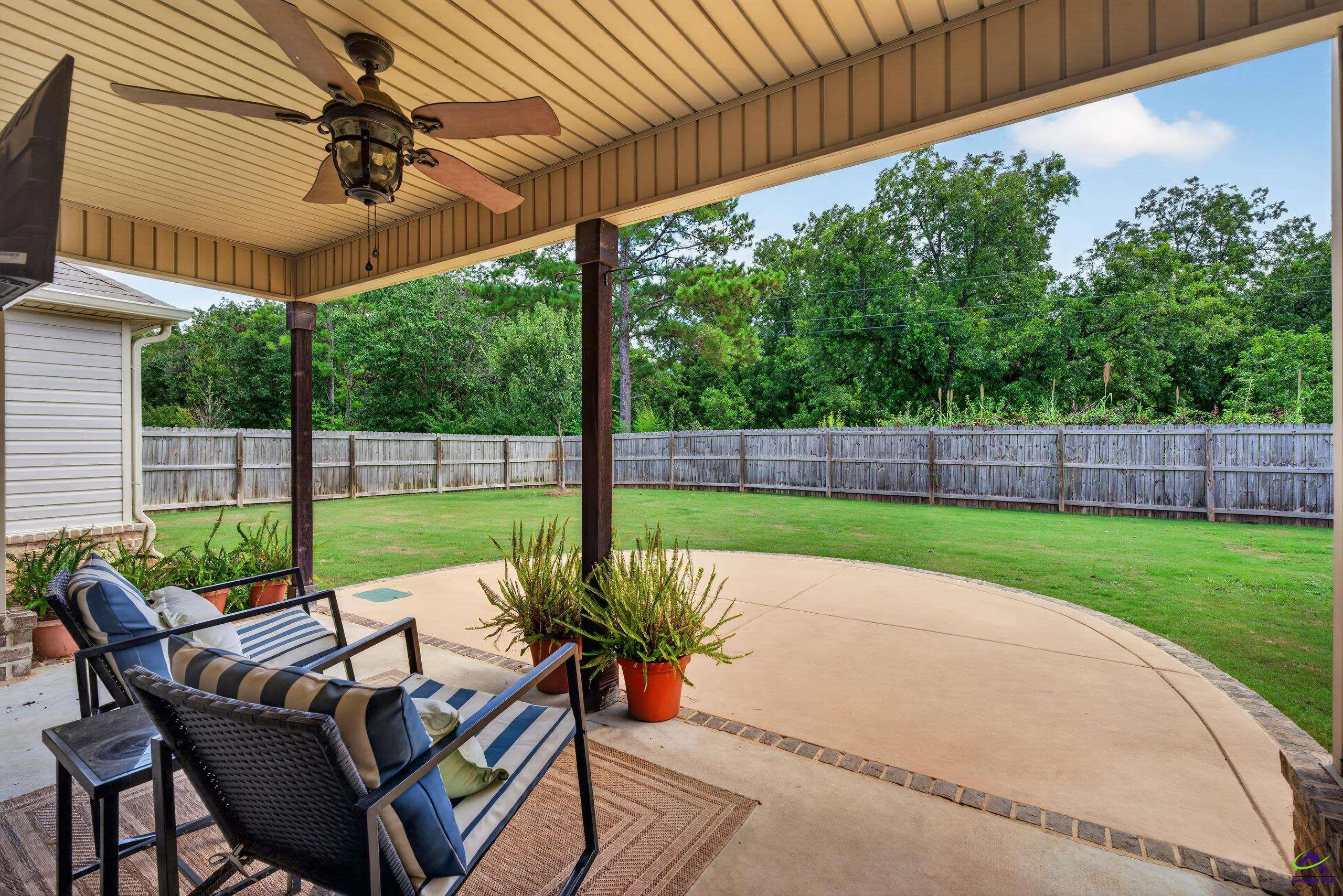 410 Avington Chase