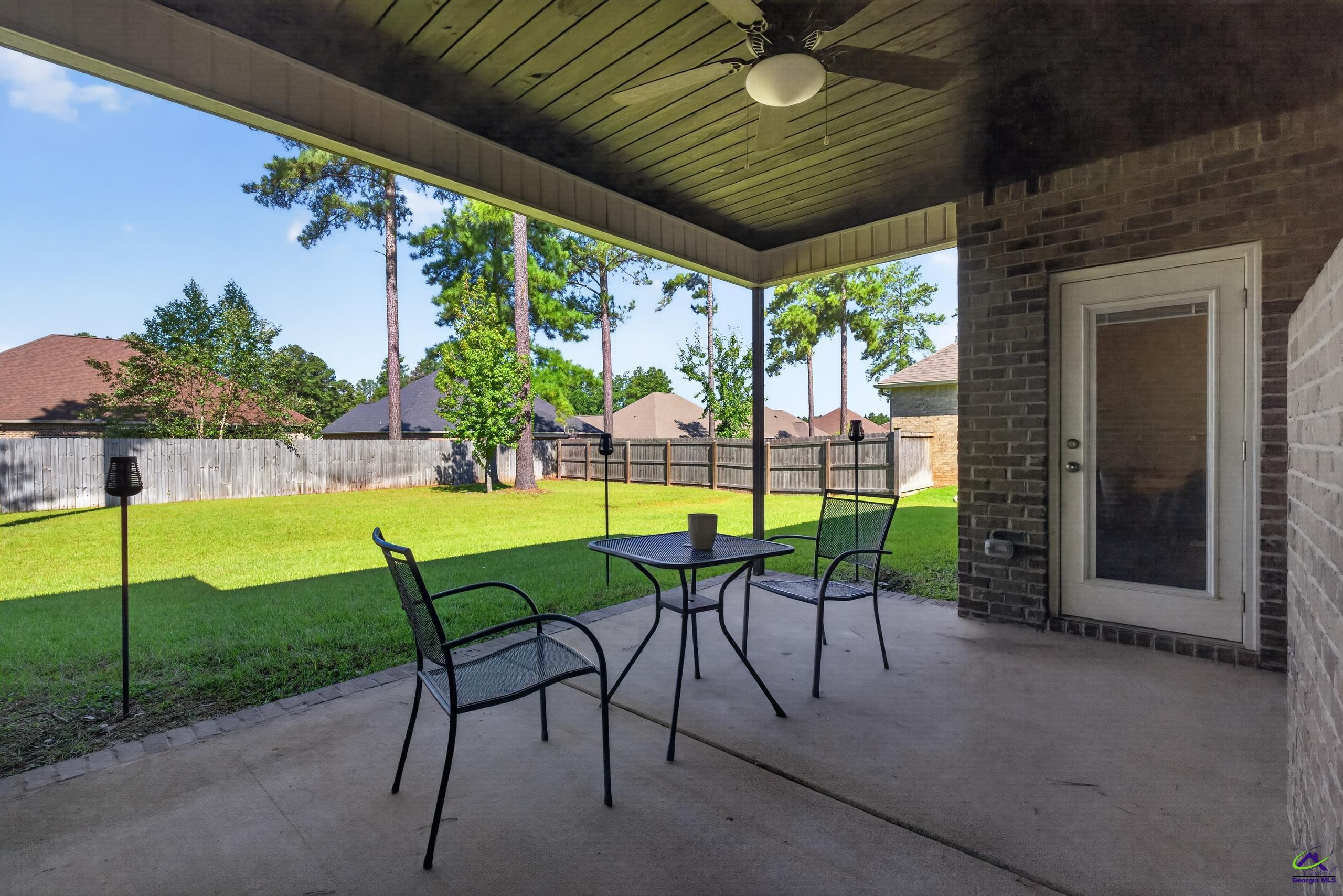 114 Gracetree Way
