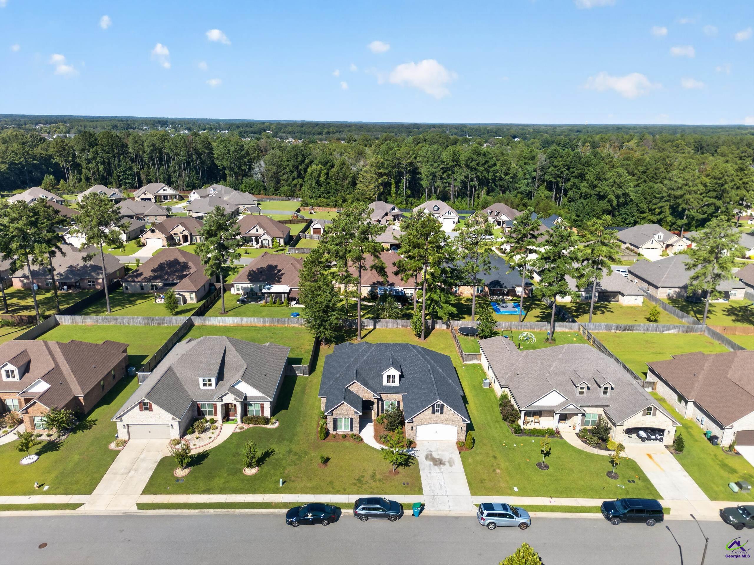 114 Gracetree Way