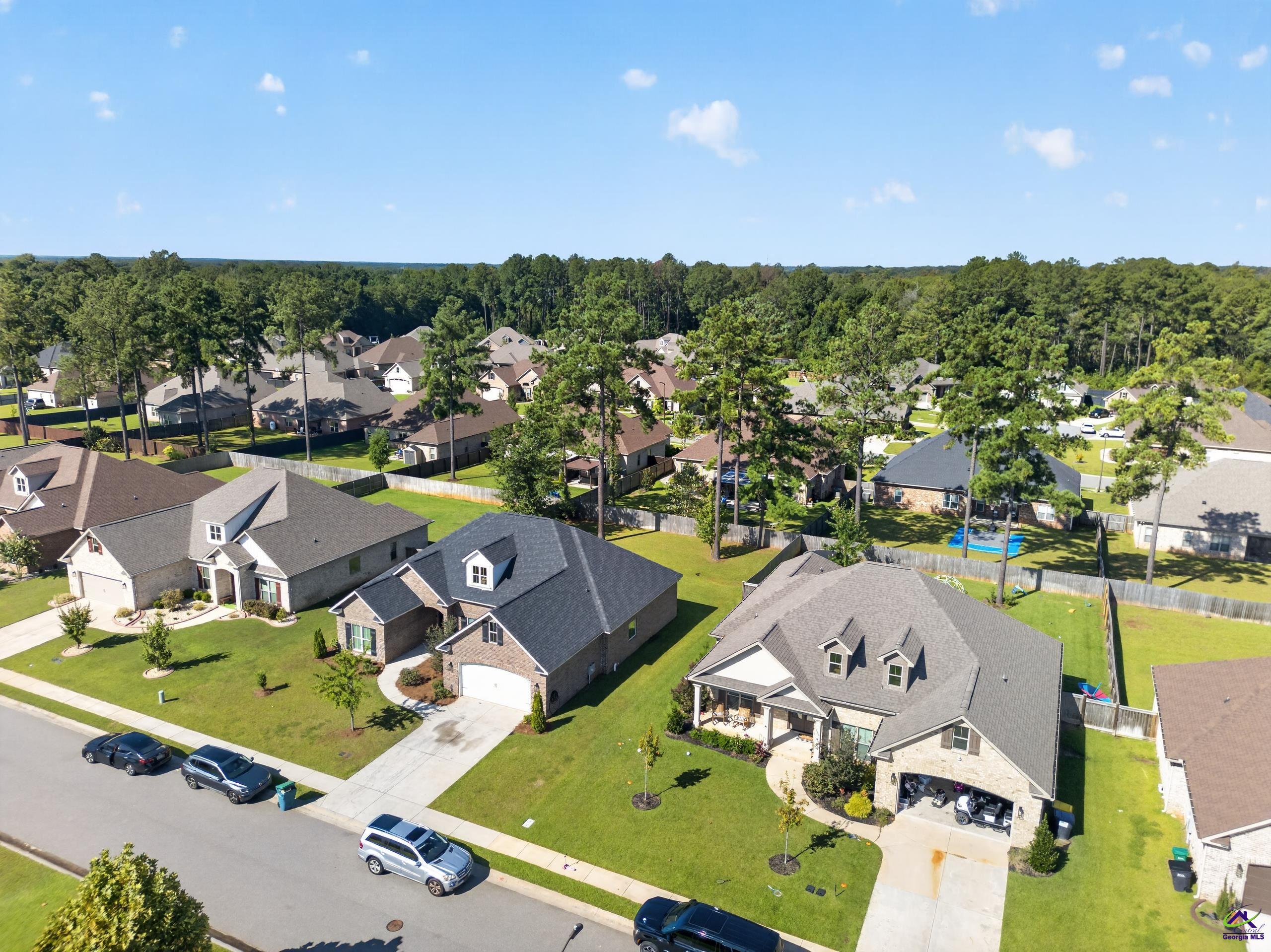 114 Gracetree Way