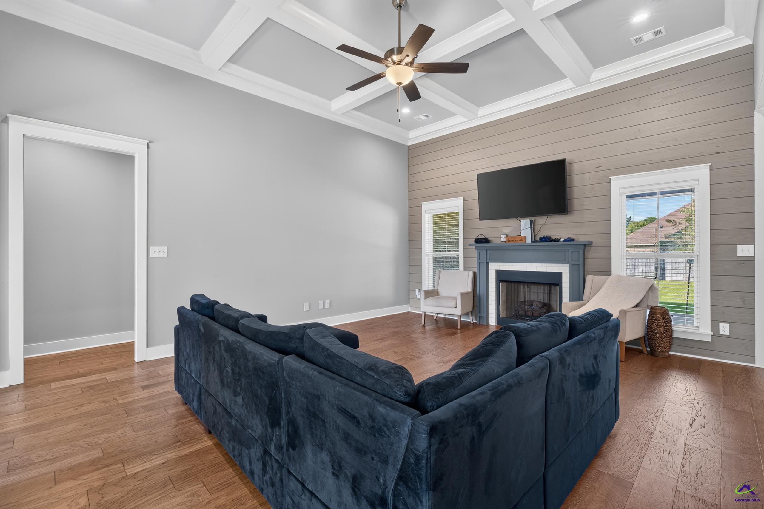 114 Gracetree Way