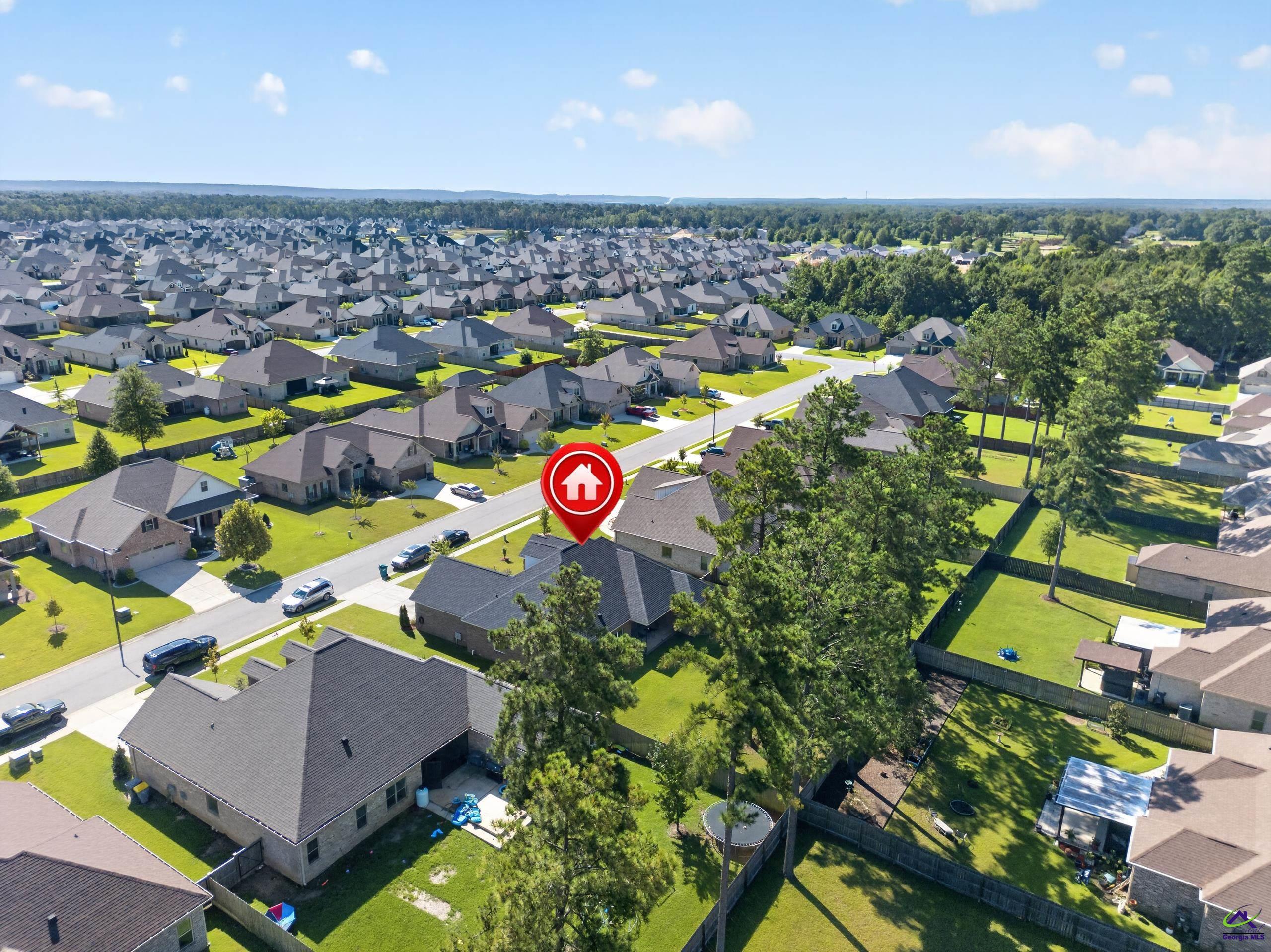 114 Gracetree Way