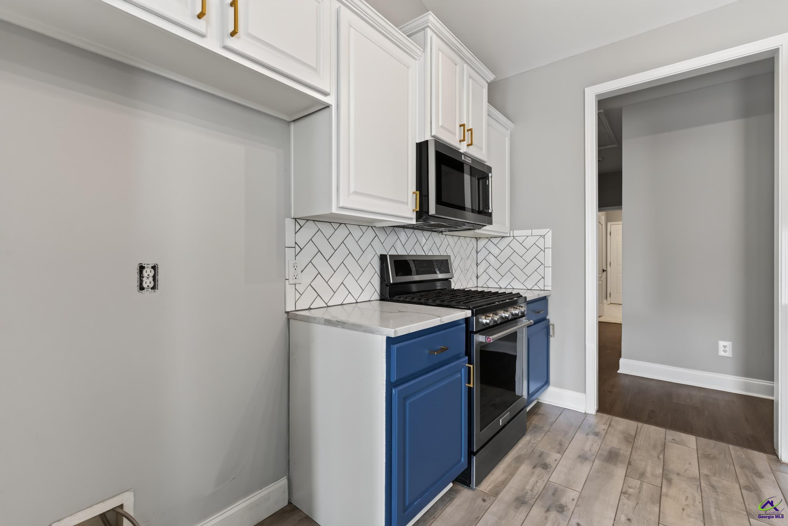 313 Hearthwood Drive