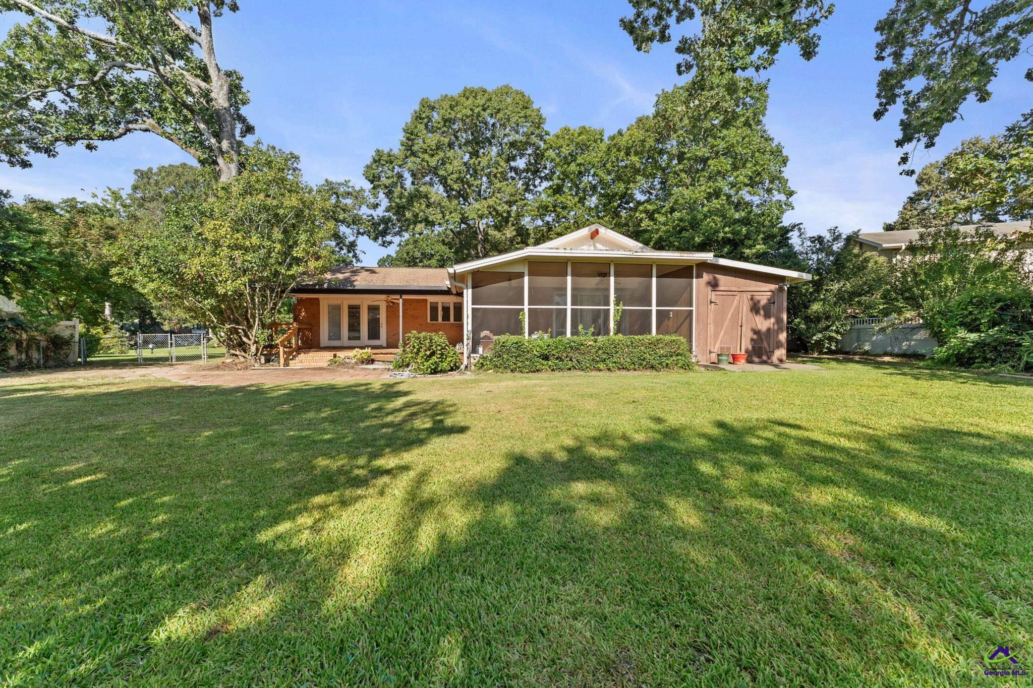 802 Westwood Drive
