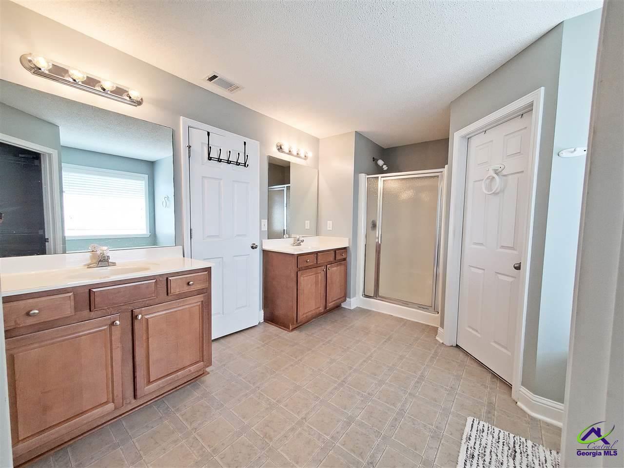 207 Sugarloaf Parkway