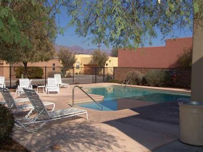 4123 E Calle Henequen