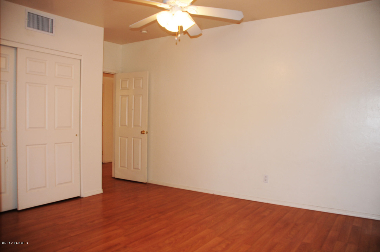 1767 N San Carlos Loop