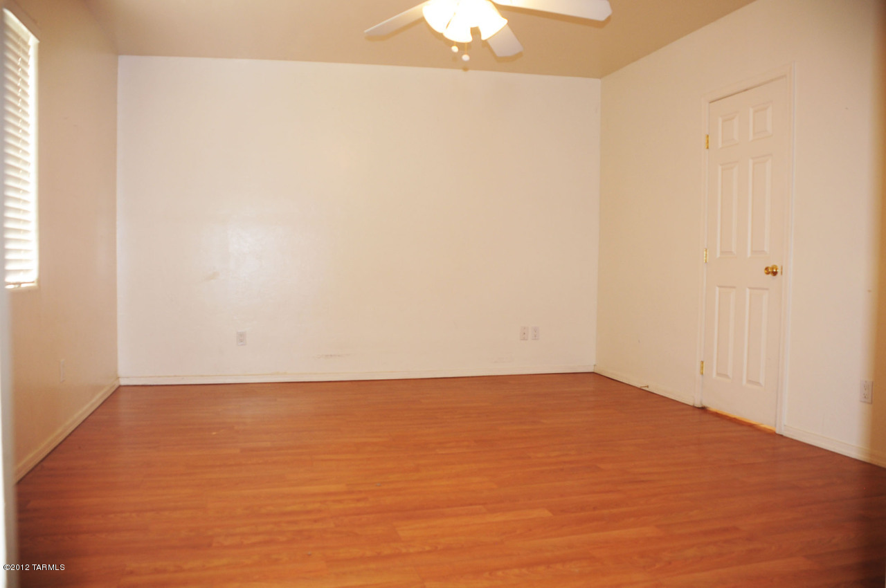 1767 N San Carlos Loop