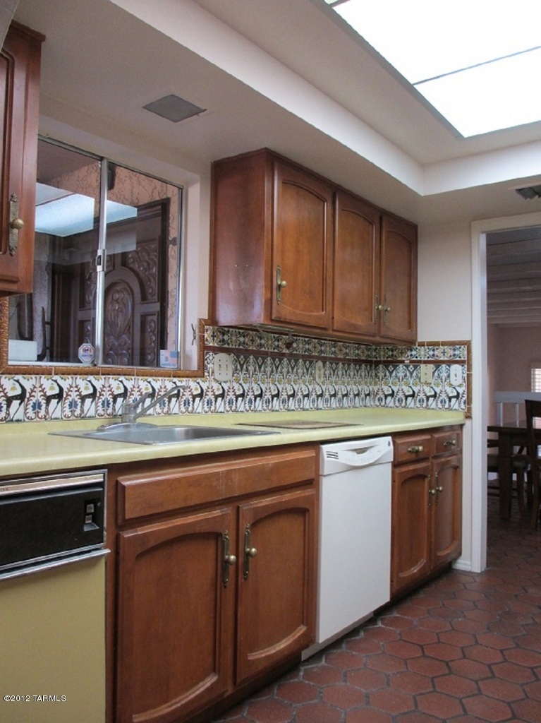 450 N Dodge Boulevard