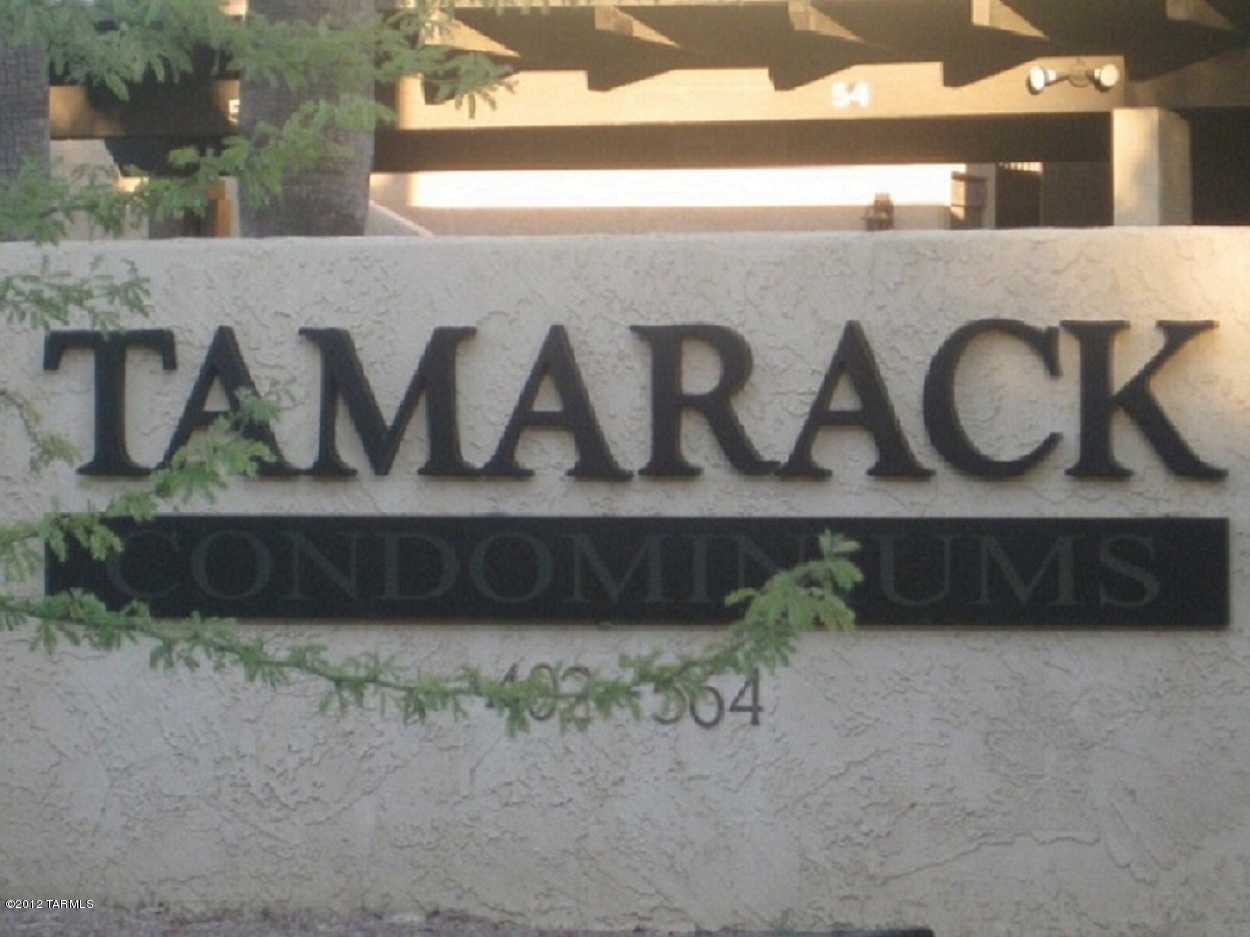 450 N Dodge Boulevard