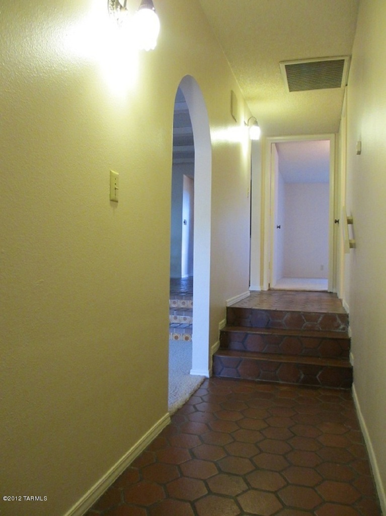 450 N Dodge Boulevard