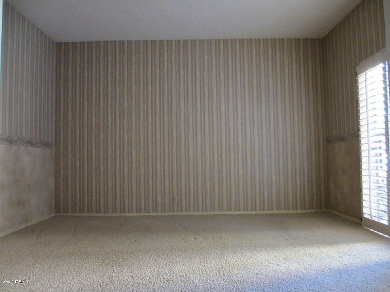 450 N Dodge Boulevard