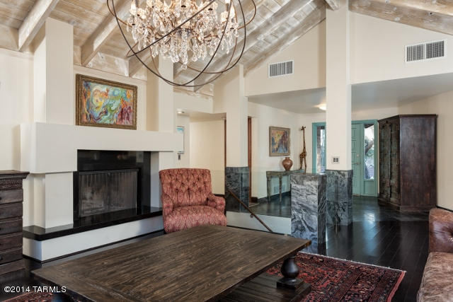 4151 E La Paloma Drive