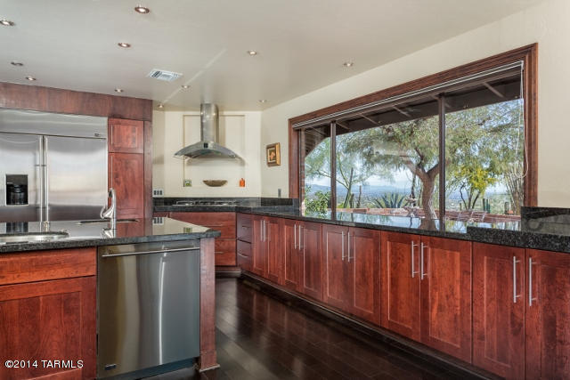 4151 E La Paloma Drive