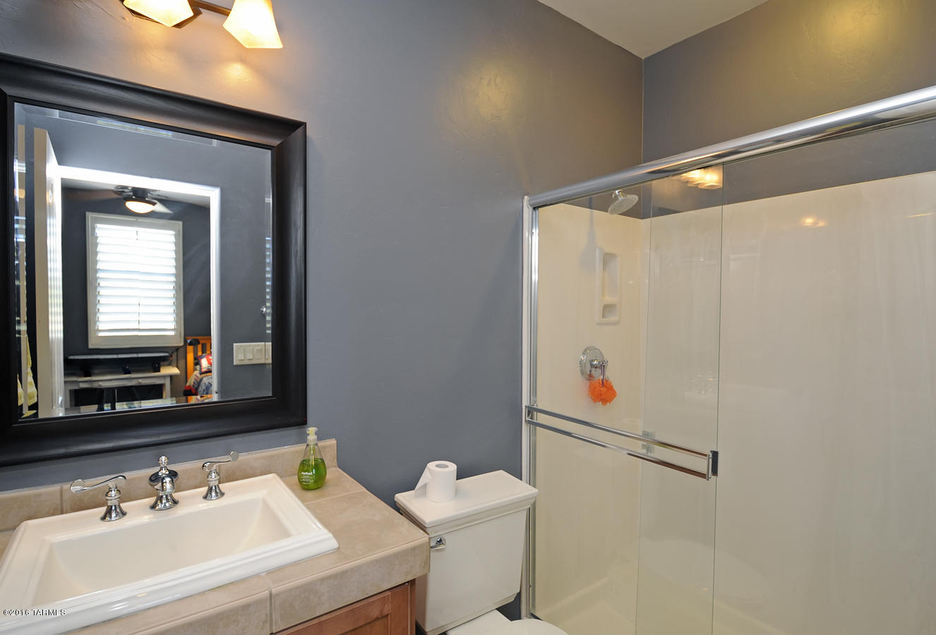 384 E Cedarvale Road