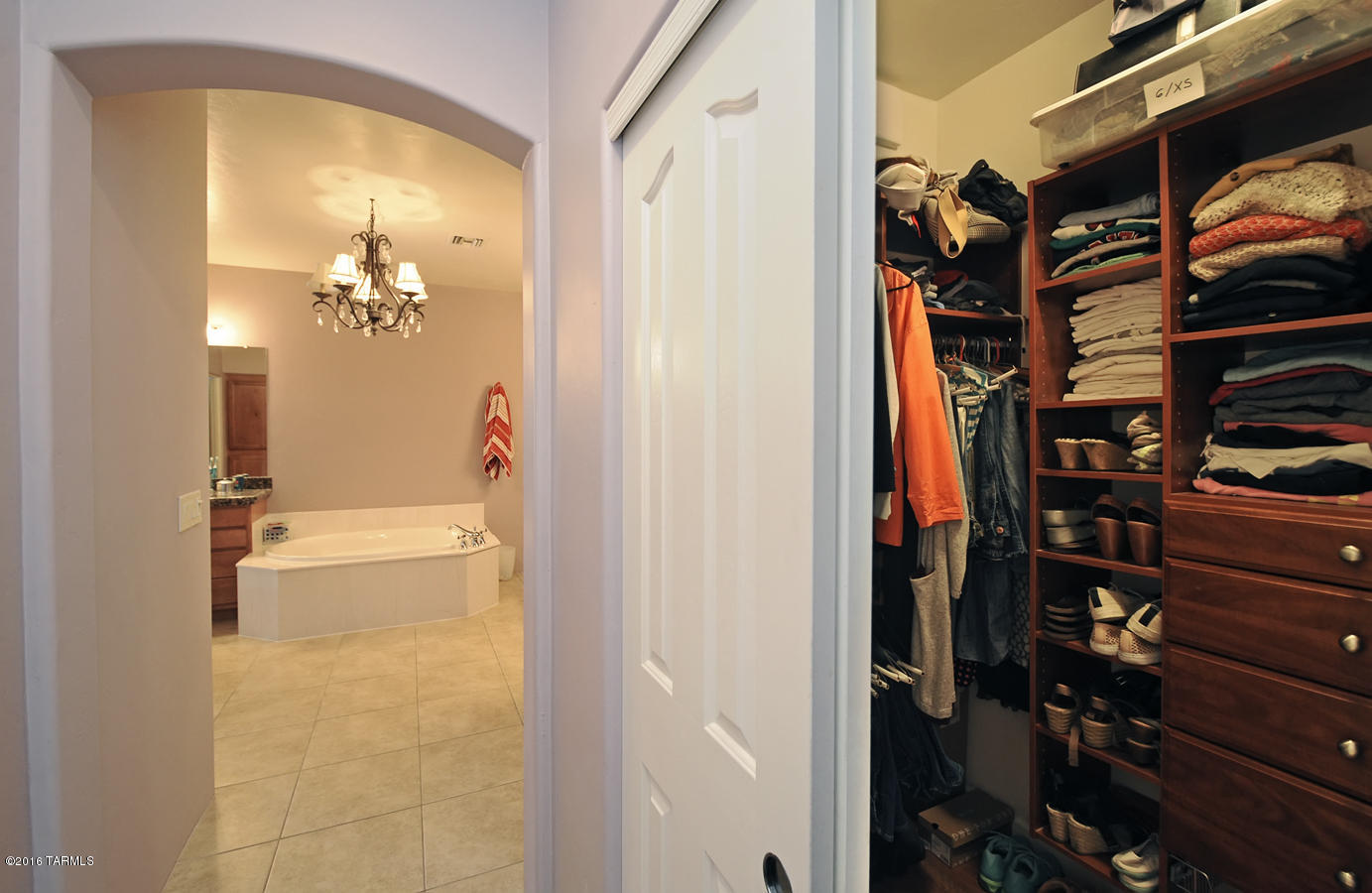 384 E Cedarvale Road