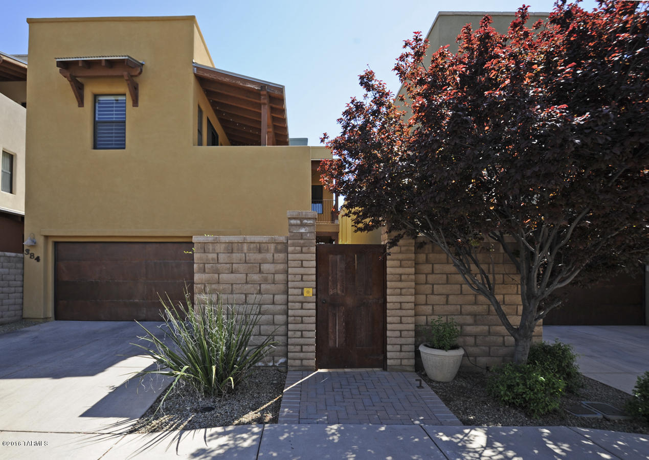 384 E Cedarvale Road